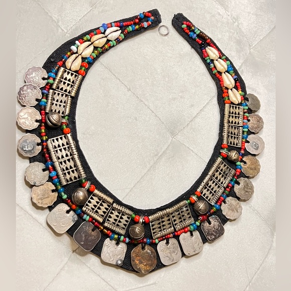 Chiang Mai Thailand Chater Necklace - Picture 1 of 7